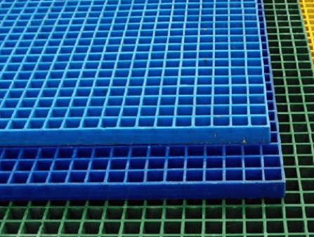 Hot-Dipped Galvanized Steel Grating VS Painted Steel Grating-3