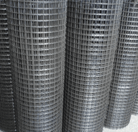 What Are the Advantages of Welded Wire Mesh-1
