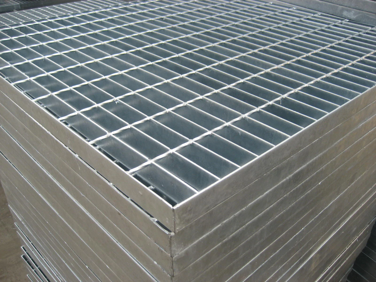 common types of stainless steel gratings-5